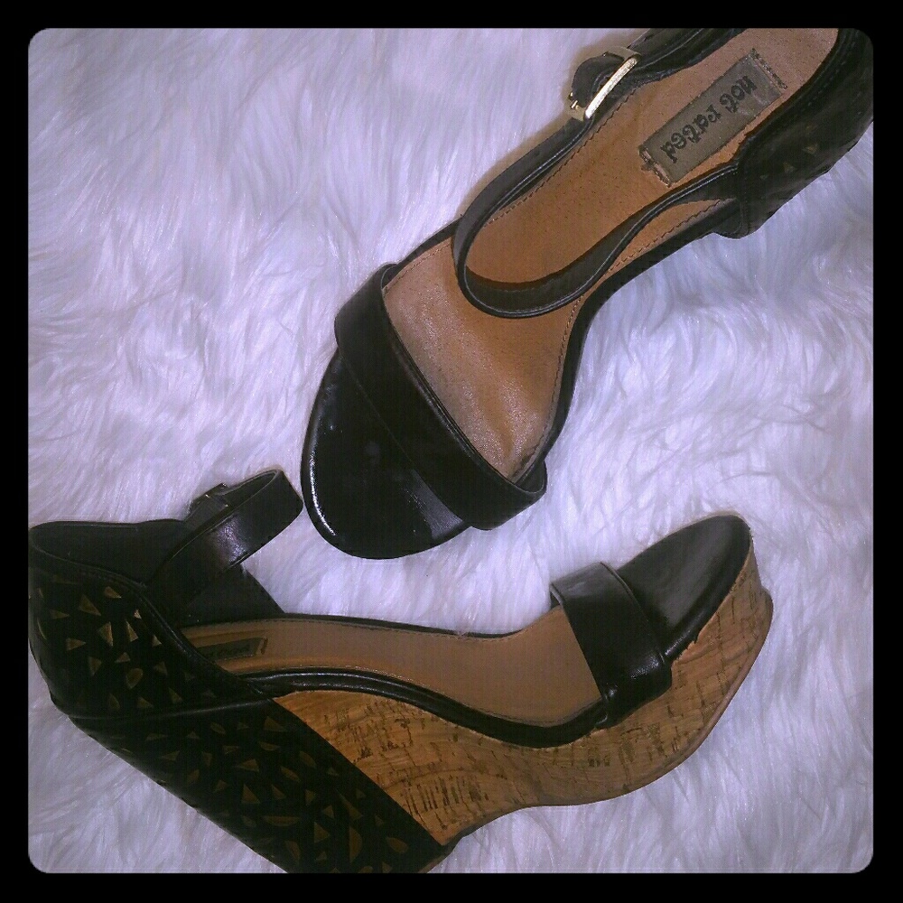 Black cut out wedge sandle
